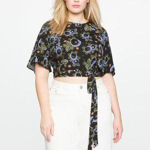Floral edgy crop top with tie at waist